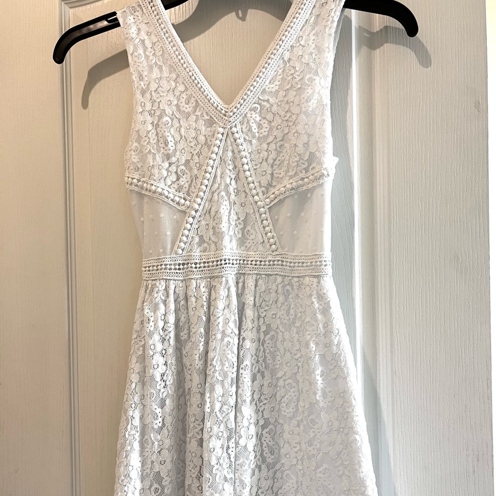 Mi Ami White Lace Dress XXS